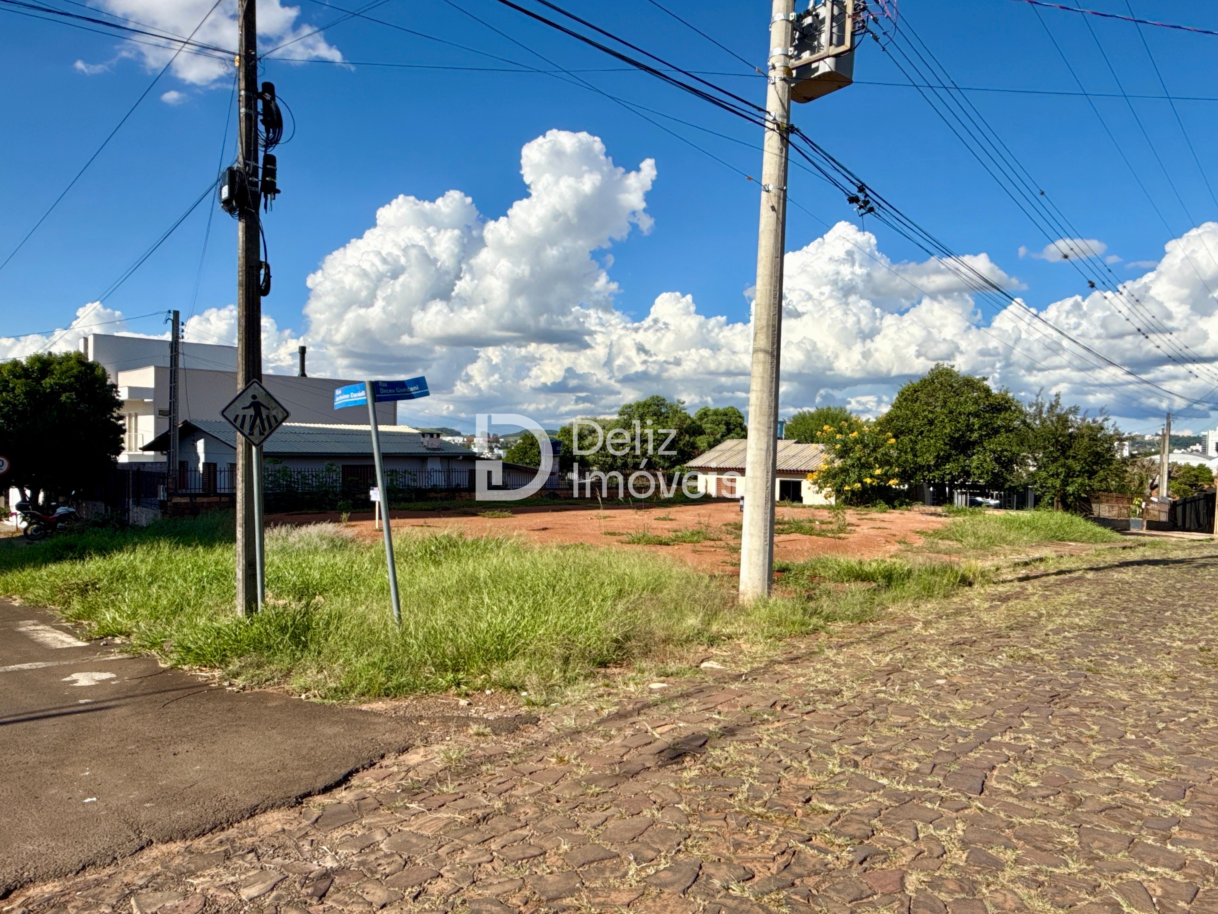 Terreno de esquina no bairro La Salle - Foto 2